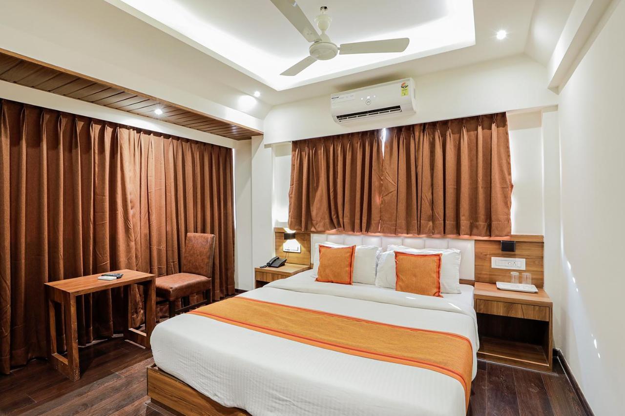 Hotel Ratna Mahal Bombay Extérieur photo