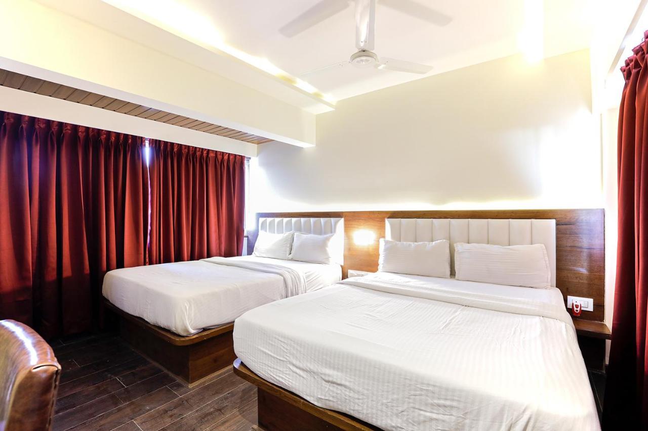 Hotel Ratna Mahal Bombay Extérieur photo