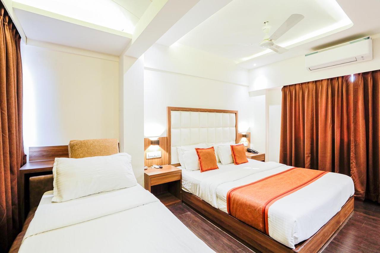 Hotel Ratna Mahal Bombay Extérieur photo